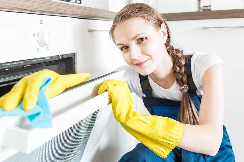 https://uborka-kvartir-msk.ru/wp-content/uploads/2021/09/cleaning-service-with-professional-equipment-during-work-professional-kitchenette-cleaning-sofa-dry-cleaning-window-and-floor-washing-man-and-women-in-uniform-overalls-and-rubber-gloves.jpg
